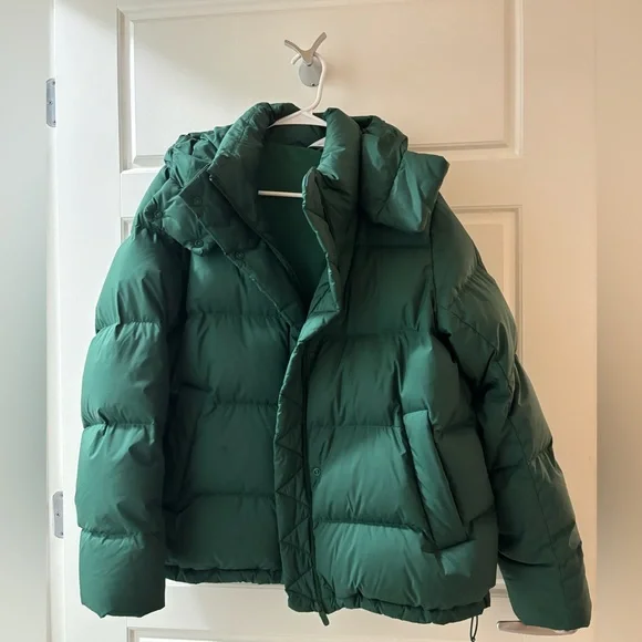 COPY - Lululemon Wunder Puff green